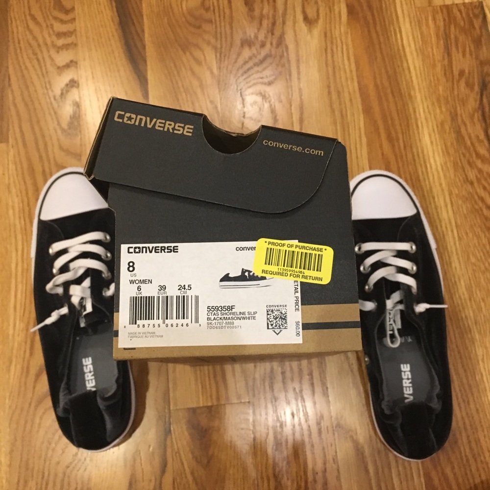 Converse women’s lace up tennis shoe